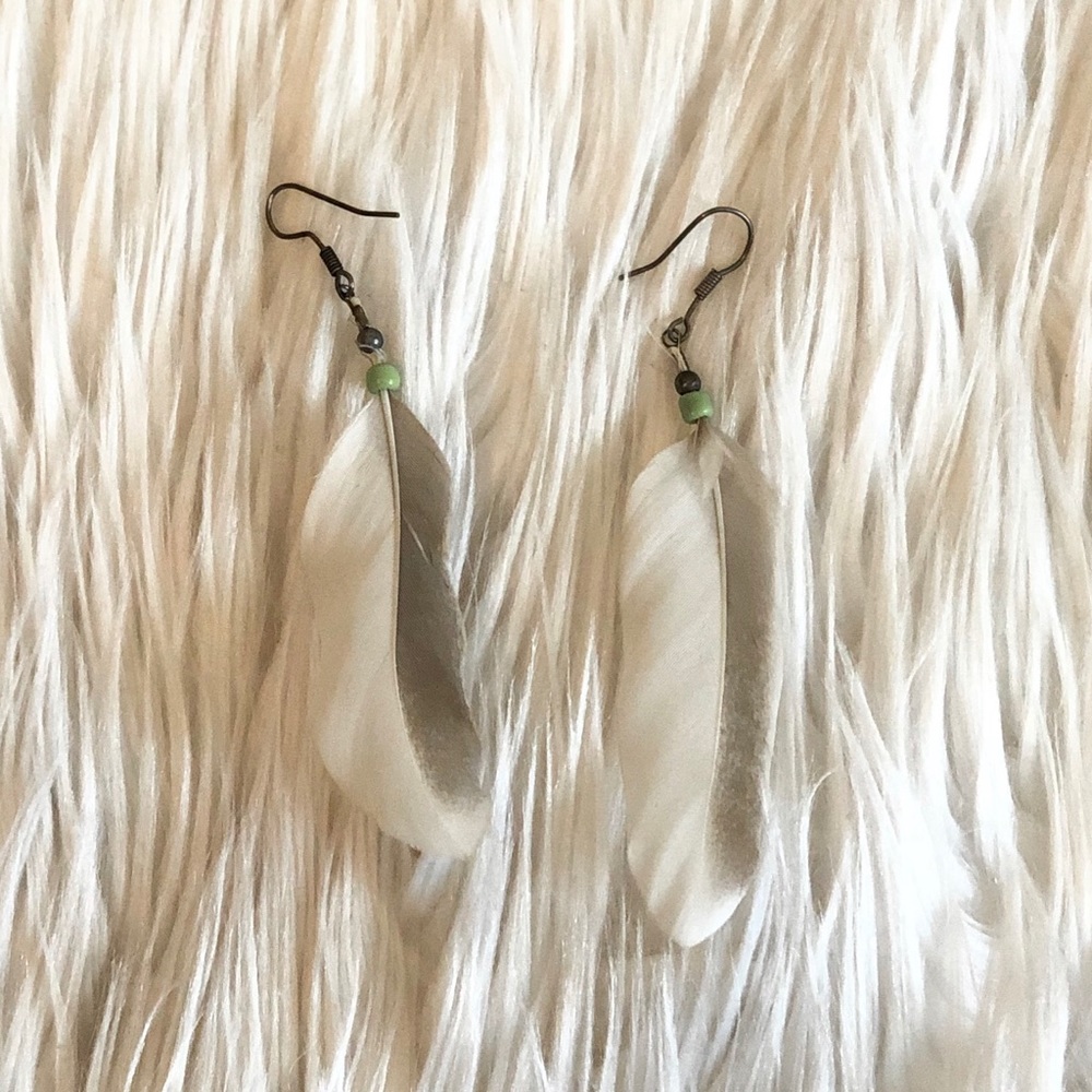 NWOT - Feather Earrings from Spain 🇪🇸